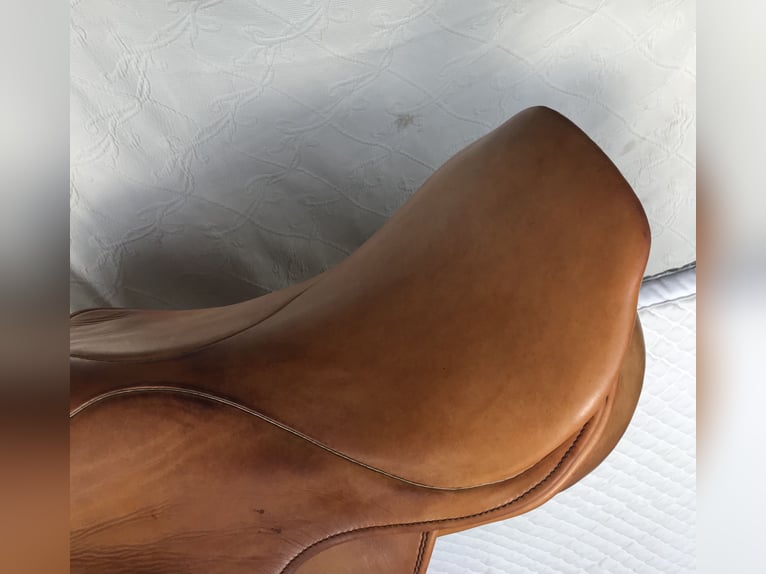 Stübben VS Sattel Lohengrin, 18 Zoll, hellbraun, schick