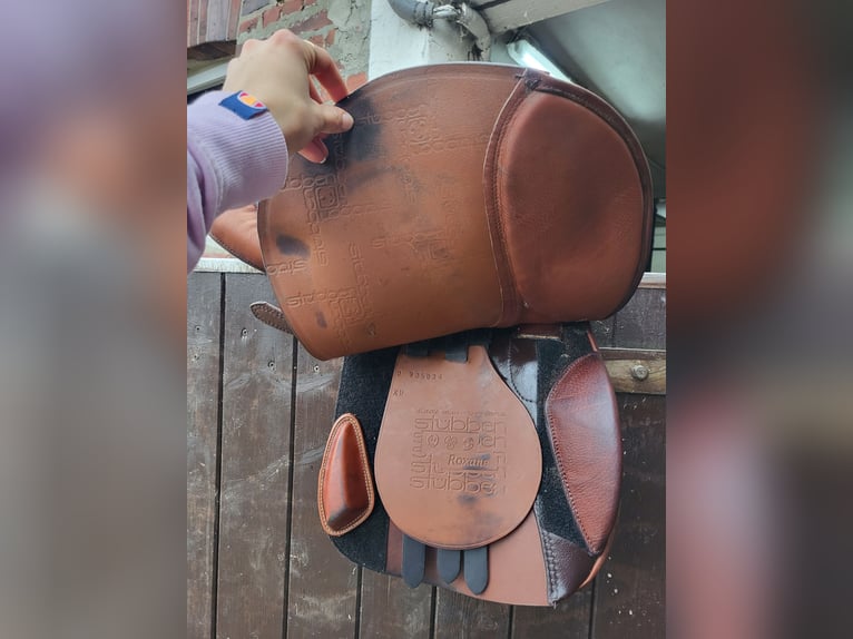 Stübben VVS Sattel Roxane mit Steigbügelriemen & Leder-Sattelgurt 