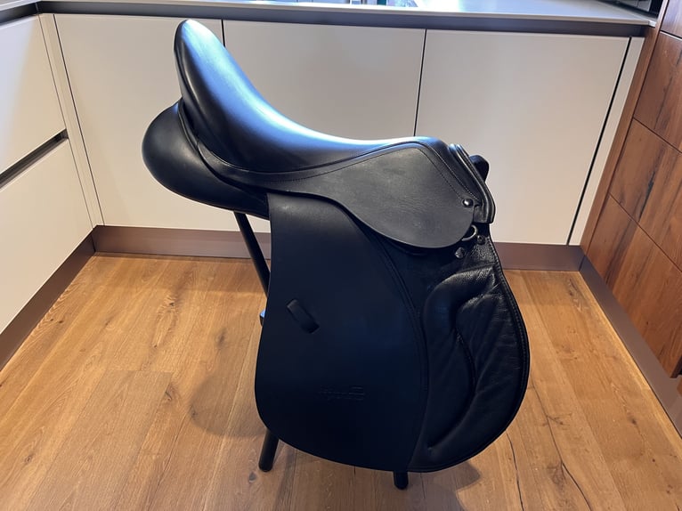 Tecno Sattel Grenoble VS 18 Zoll Neuwertig- TOSONI SELLERIA 
