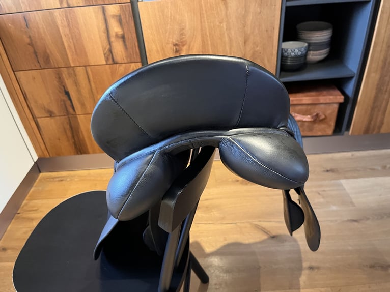 Tecno Sattel Grenoble VS 18 Zoll Neuwertig- TOSONI SELLERIA 