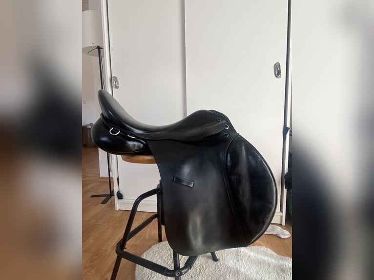 Vielseitigkeits Sattel