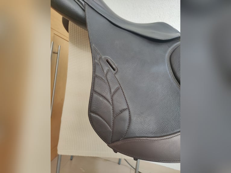 Vielseitigkeitsattel 