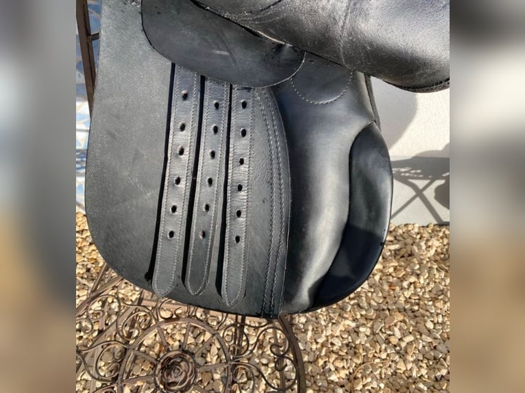 Vielseitigkeitssattel 17 Zoll