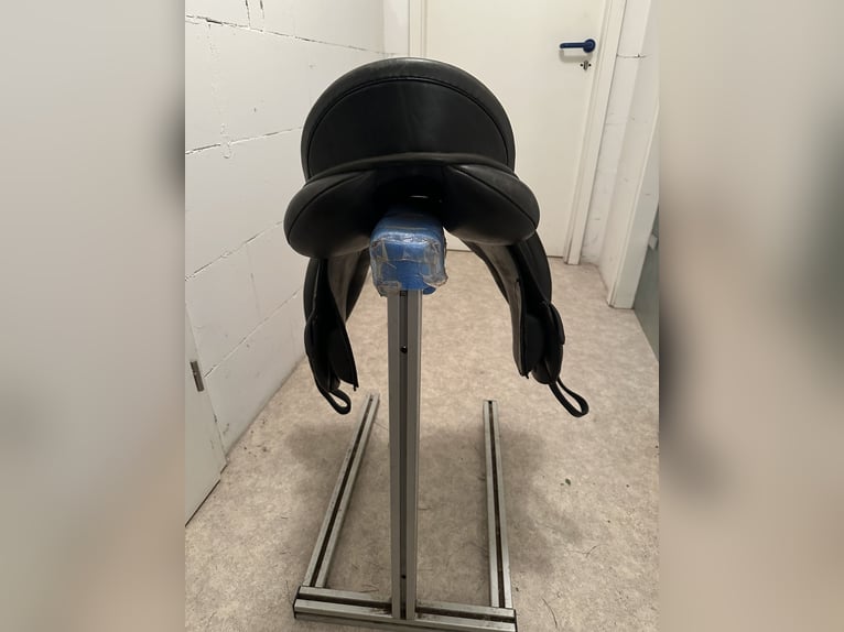 Vielseitigkeitssattel 17,5 Zoll