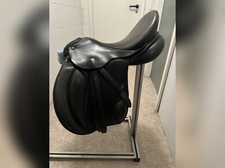 Vielseitigkeitssattel 17,5 Zoll