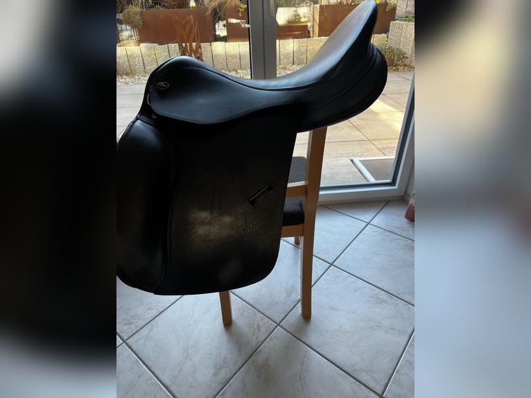 Vielseitigkeitssattel 17,5 Zoll 
