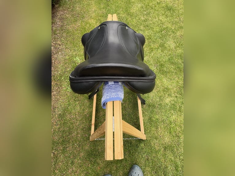 Vielseitigkeitssattel - „Sattelprofi Eichhorn“ 17,5 Zoll