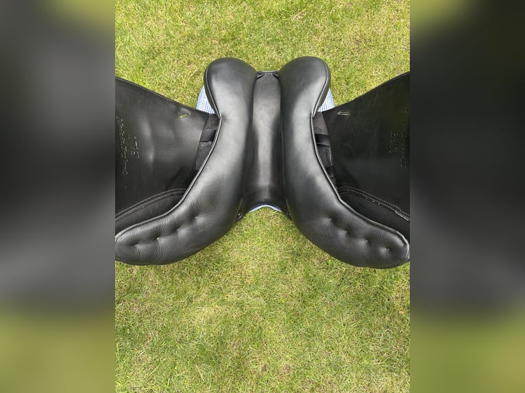 Vielseitigkeitssattel - „Sattelprofi Eichhorn“ 17,5 Zoll