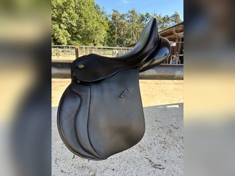 Vielseitigkeitssattel von Horse & Passion