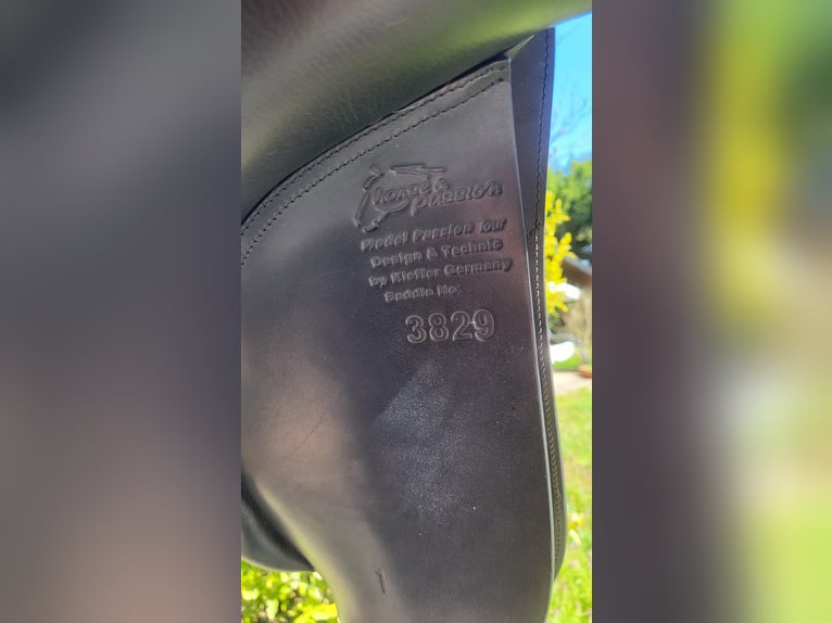 Wenig genutzter Horse and Passion Sattel