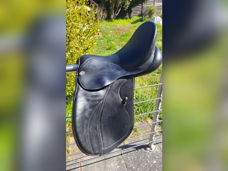 Wenig genutzter Horse and Passion Sattel