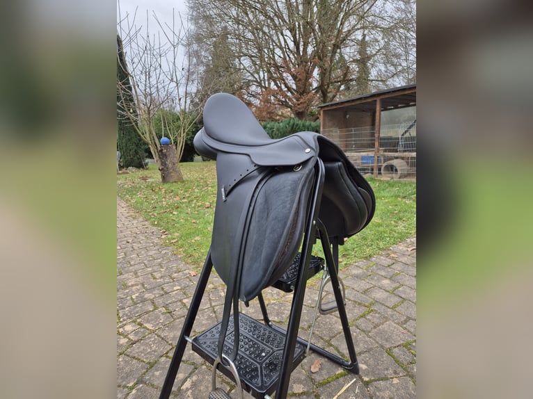 Wintec Cair VS-Sattel 17,5 Zoll