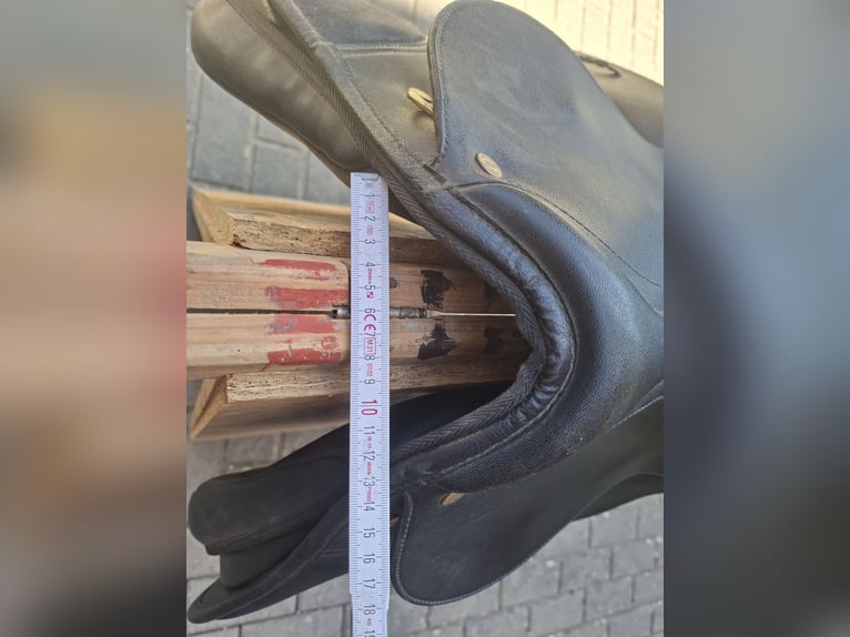 Wintec Vielseitigkeitssattel (Schwerpunkt Dressur)