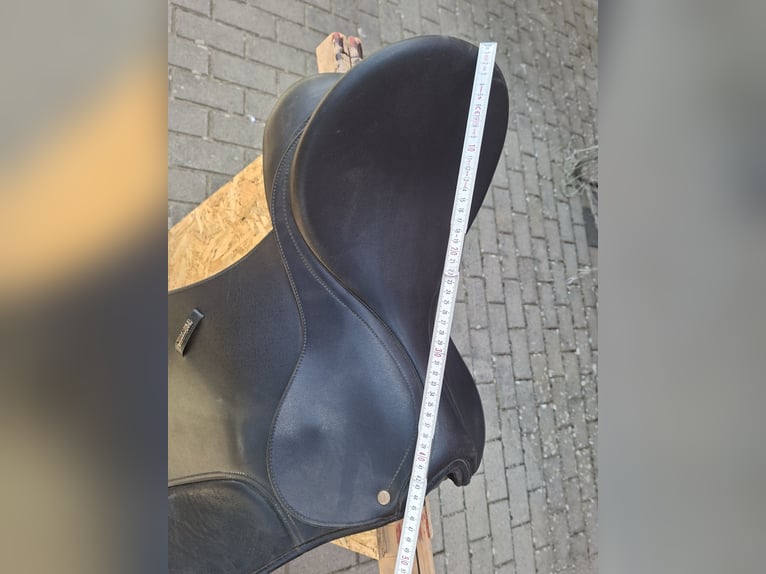 Wintec Vielseitigkeitssattel (Schwerpunkt Dressur)