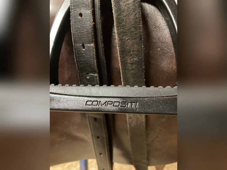 Bocksattel - Kavallerie Armeesattel - Wehrmacht englischer Sattel zu verkaufen