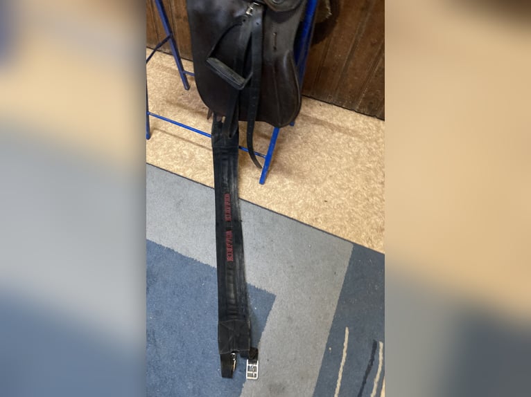 Bocksattel - Kavallerie Armeesattel - Wehrmacht englischer Sattel zu verkaufen