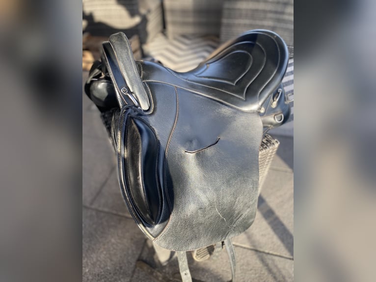 Hochwertiger Sommer Distanz- und Wanderreitsattel