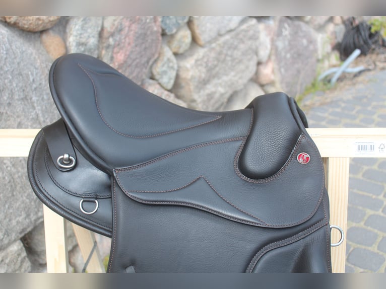 KIEFFER TRAIL Trekking / endurance  Saddle New !!!