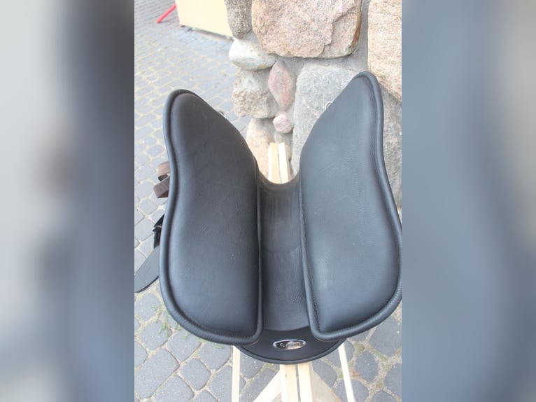 KIEFFER TRAIL Trekking / endurance Saddle New !!! 