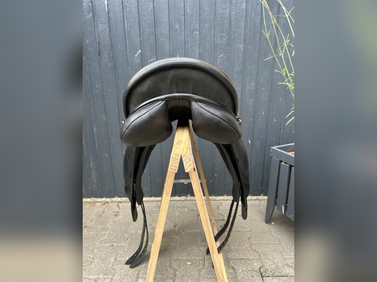 Massimo Wanderreitsattel 18,5“