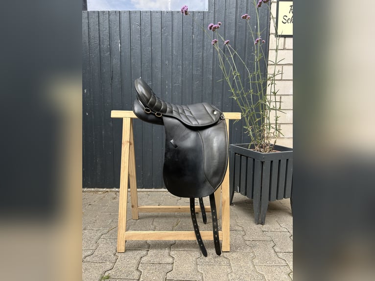 Massimo Wanderreitsattel 18,5“