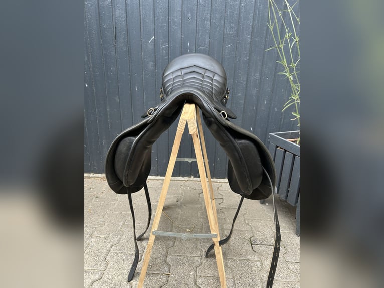Massimo Wanderreitsattel 18,5“