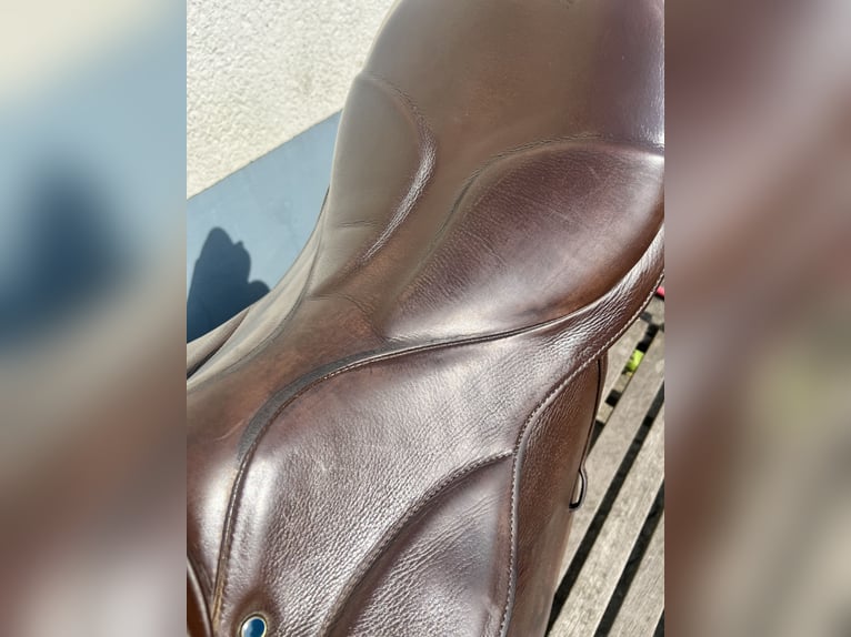 Stübben Scout | Soft Seat | Wanderreitsattel | 18" KW32 | braun