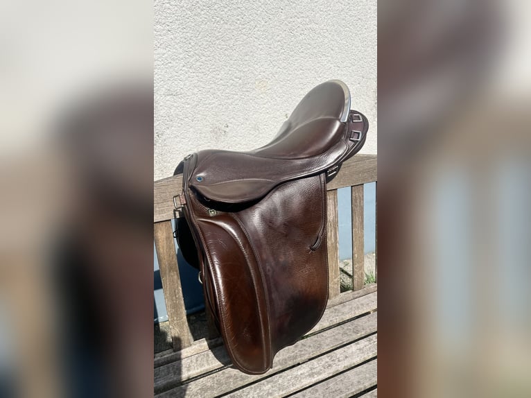 Stübben Scout | Soft Seat | Wanderreitsattel | 18" KW32 | braun