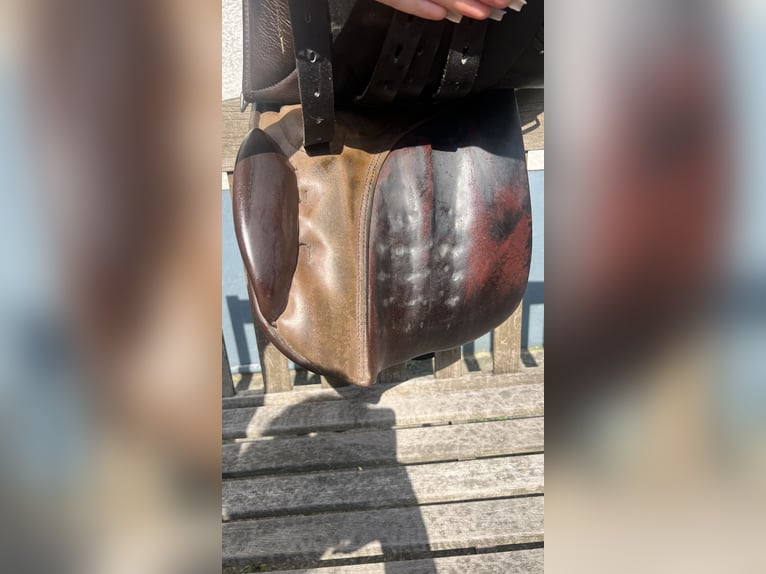 Stübben Scout | Soft Seat | Wanderreitsattel | 18" KW32 | braun