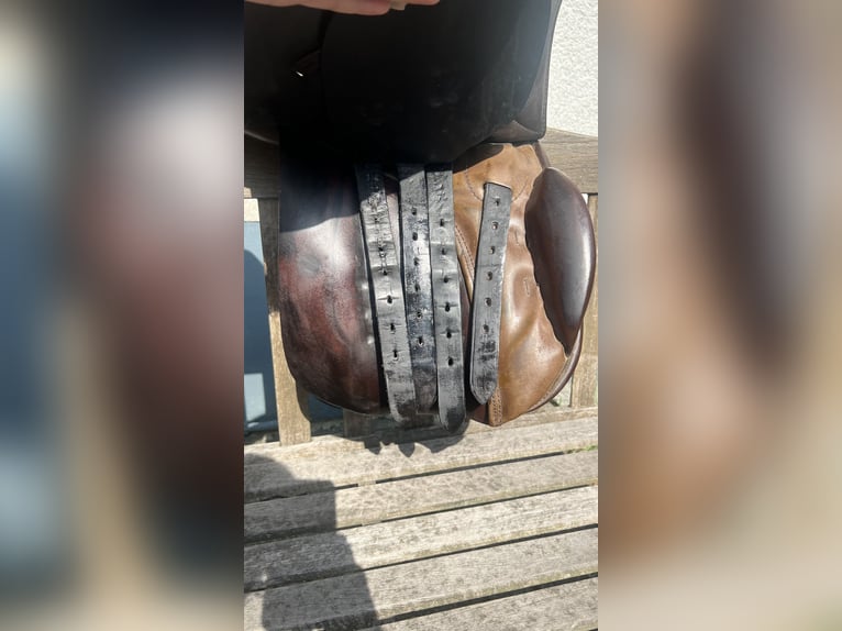 Stübben Scout | Soft Seat | Wanderreitsattel | 18" KW32 | braun