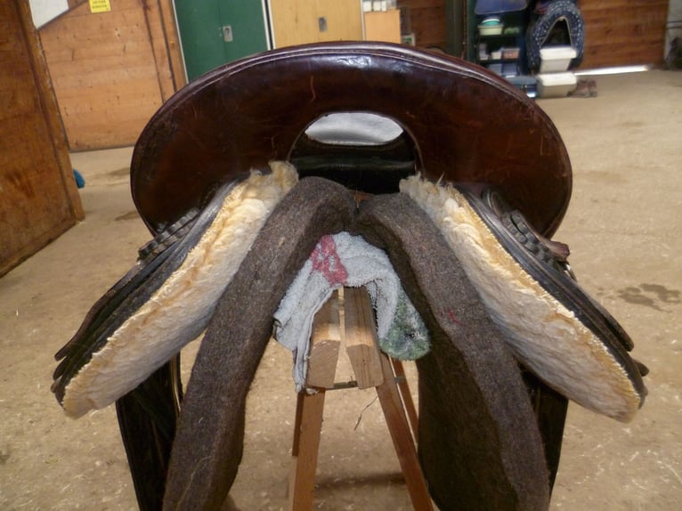 Wander und distanzsattel von Westwood Saddlery