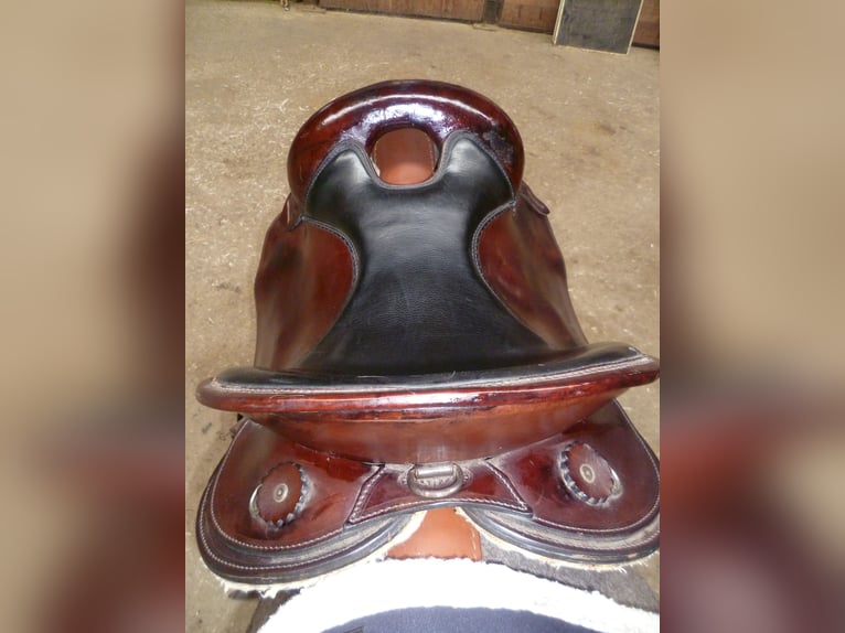 Wander und distanzsattel von Westwood Saddlery