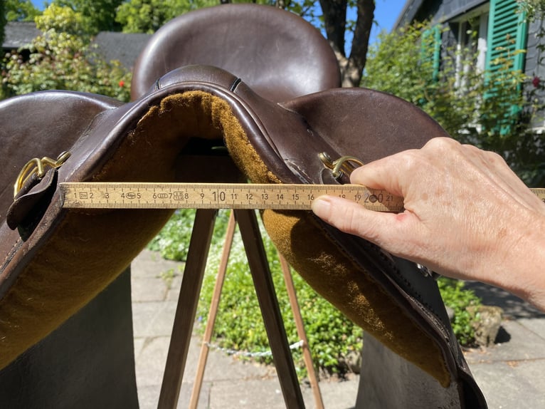 Australischjer Stocksattel aus Leder