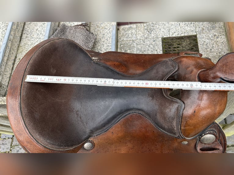 Big Horn Sattel Roundskirt für breite Pferde auch als Set