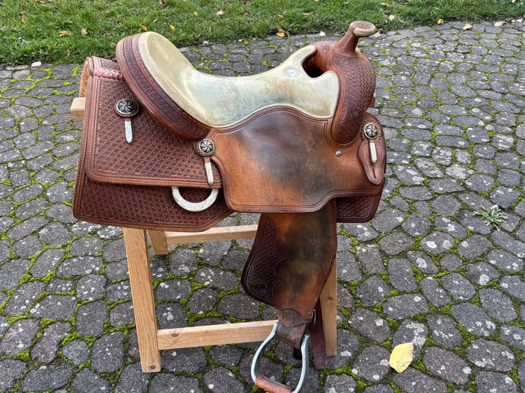 Circle L Western Sattel 