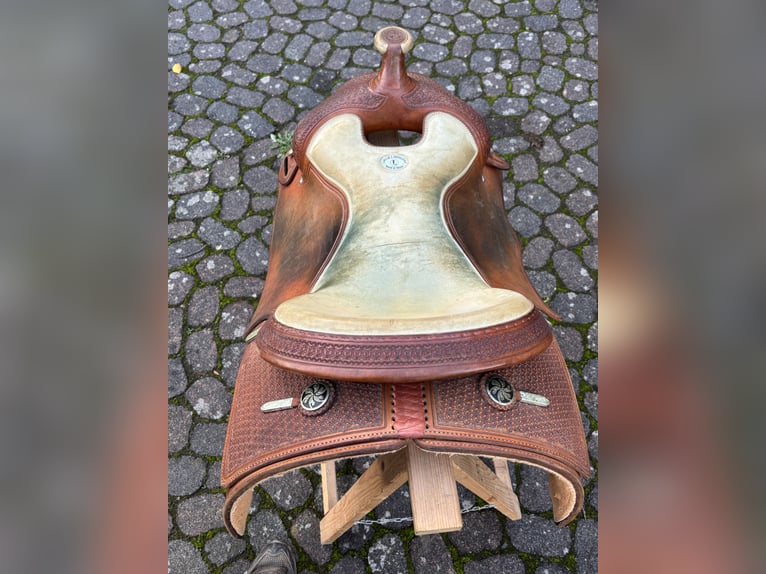 Circle L Western Sattel 