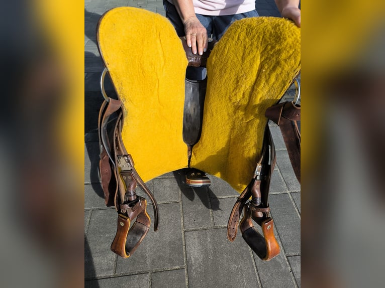 Deuber Performance Reiner 2209, Größe 02, Sitz 16