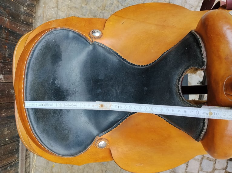 Diamond C Westernsattel 16"