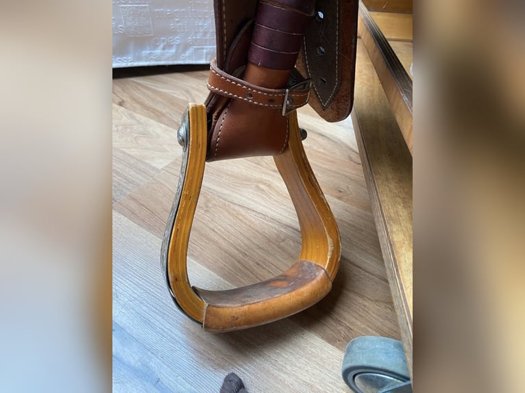 Double Dee DD Pro Lins Showsattel Westernsattel