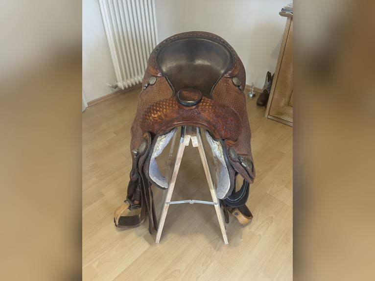 Ein Sattel aus Amerika von Todd Bergen