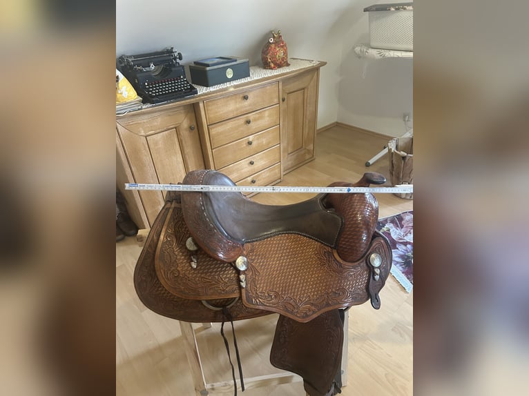 Ein Sattel aus Amerika von Todd Bergen
