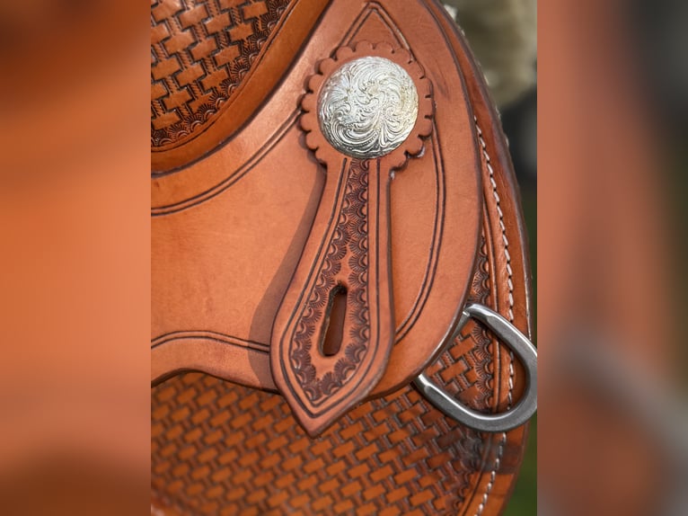 Equiflex Westernsattel 16 Zoll | 74er Baum | inkl. Alu-Steigbügel