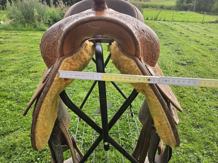Gomeier Sattel - AM Superior Saddlery 