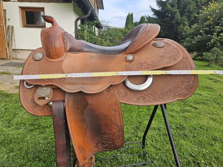 Gomeier Sattel - AM Superior Saddlery 