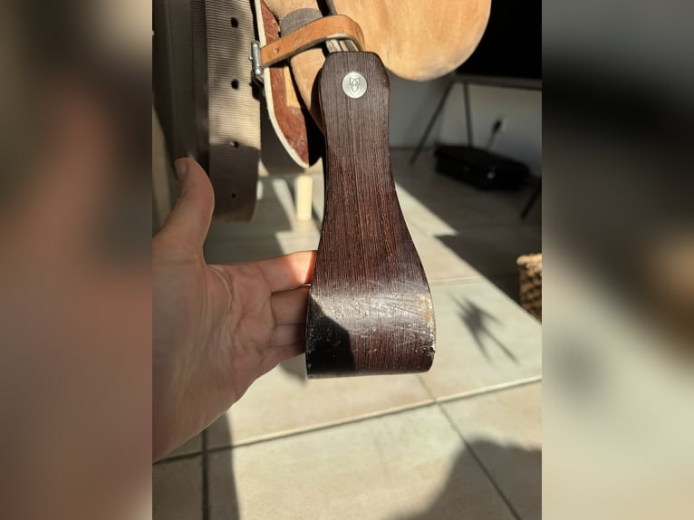 Neuwertiger CR -Westernsattel