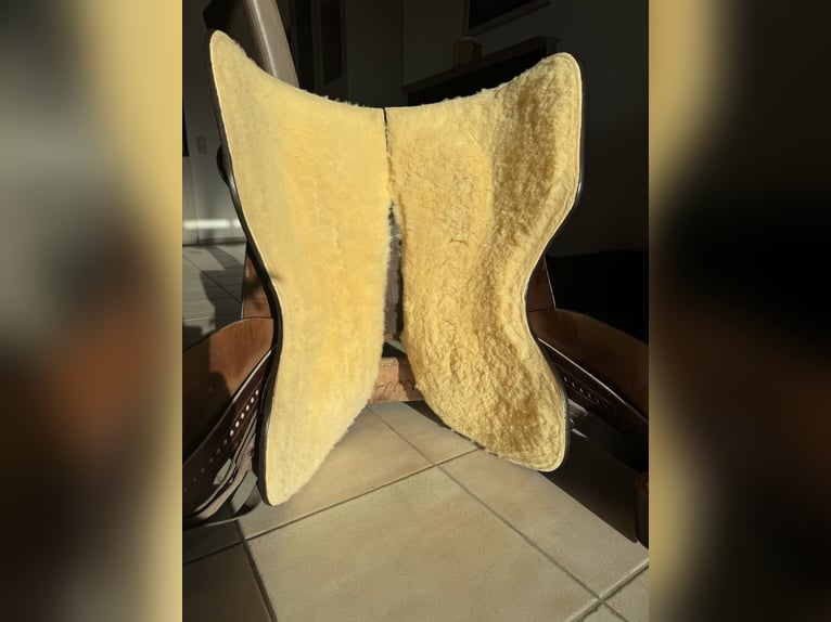 Neuwertiger CR -Westernsattel