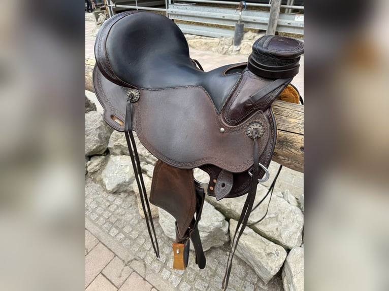 Schicker Wade Tech Sattel FQH „15,5“ zu verkaufen