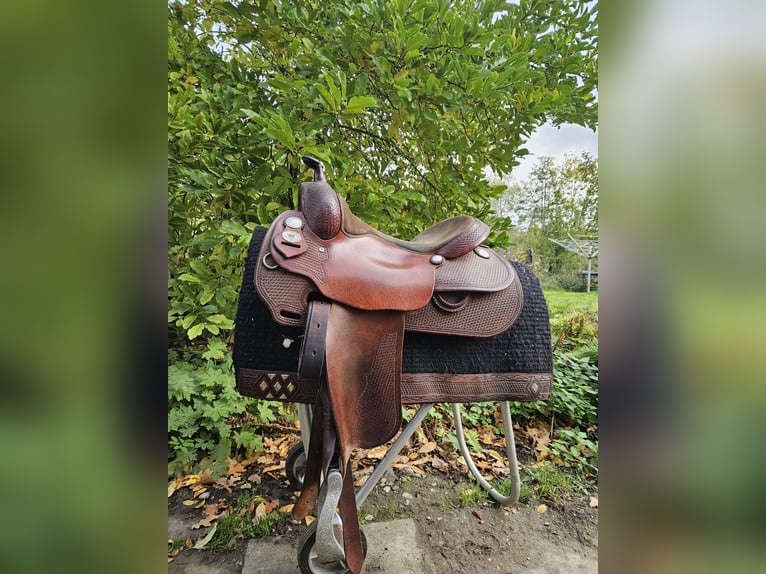 Sehr schöner Diamond C Westernsattel 