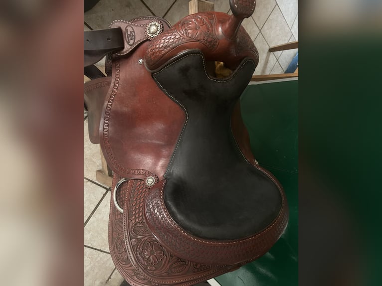 Showsattel 4Horses (wie neu)