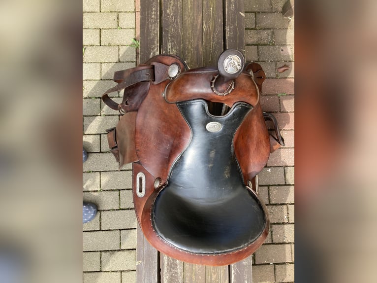 Simco 16“ The Sheik Westernsattel 